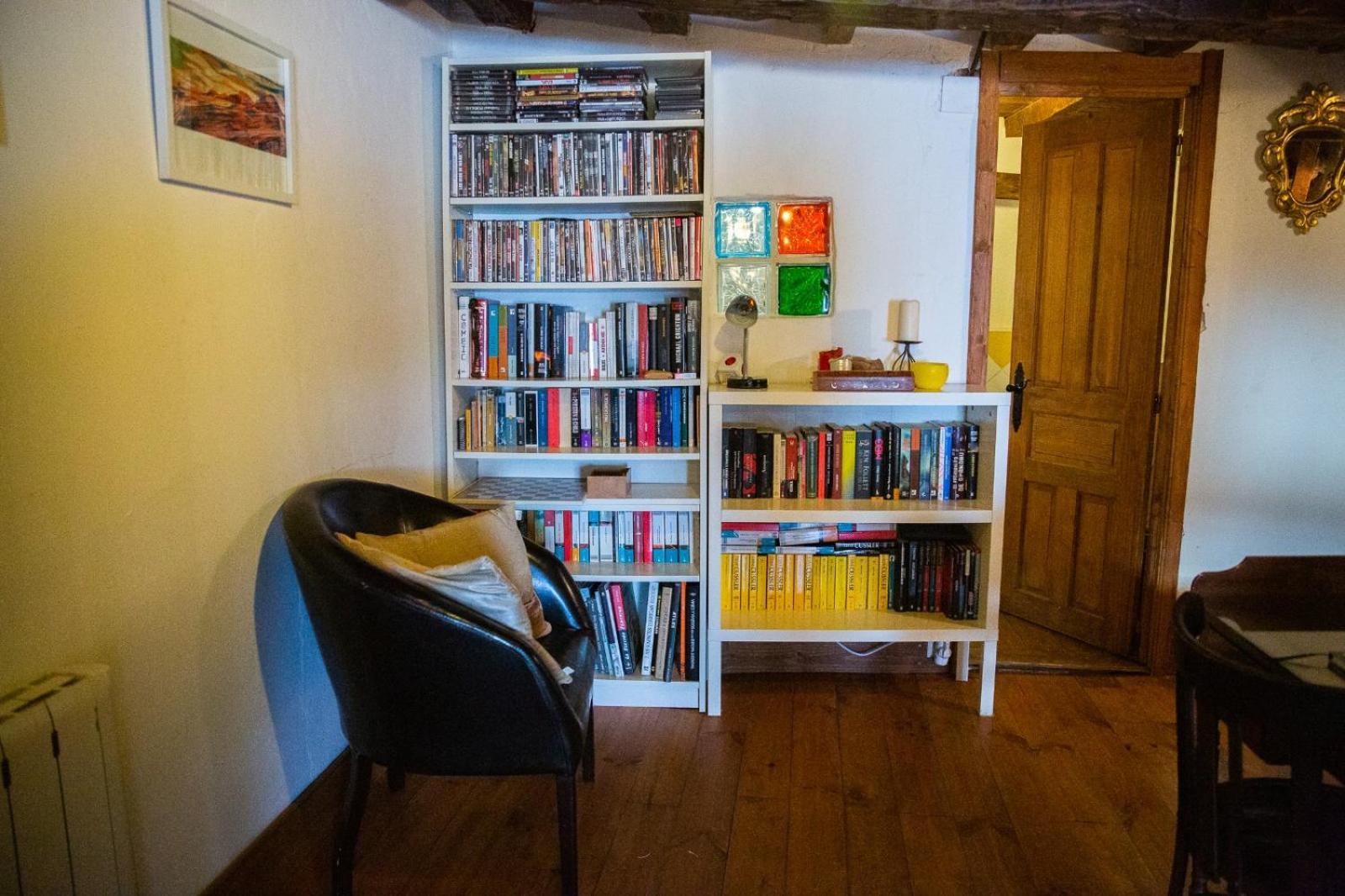 Апартаменты La Casita De La Corredera Канделеда Экстерьер фото