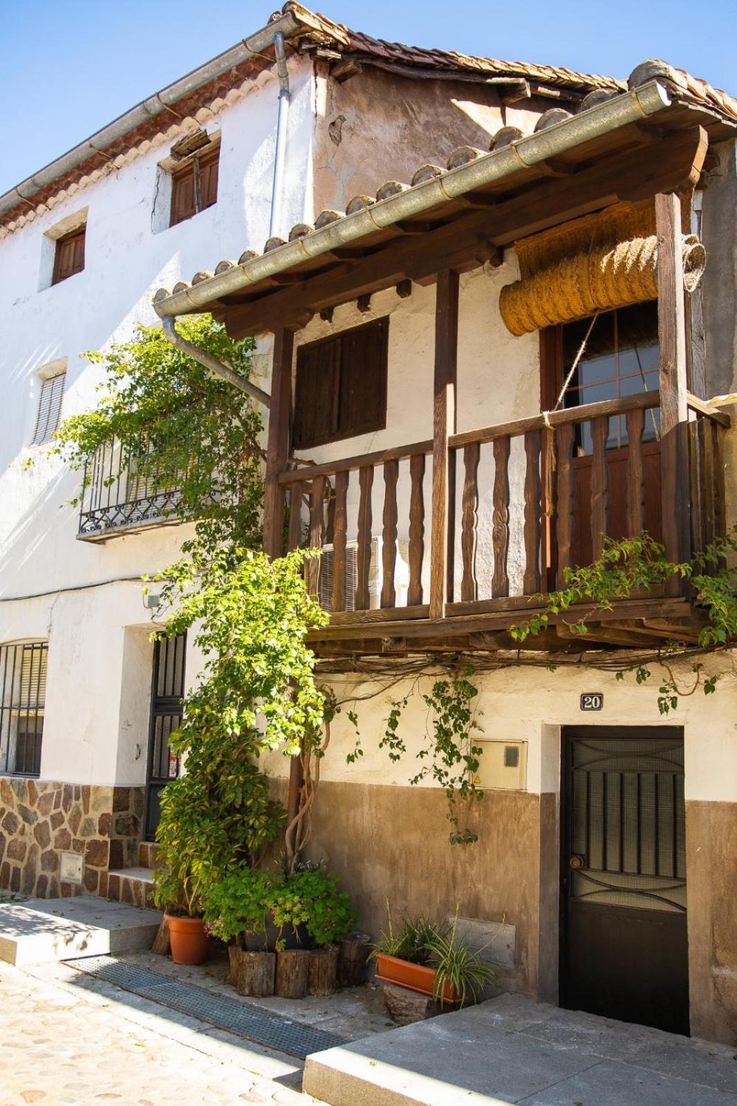 Апартаменты La Casita De La Corredera Канделеда Экстерьер фото